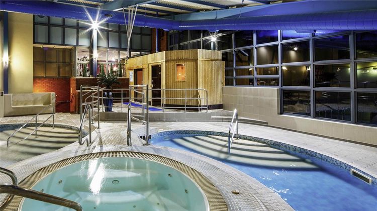 Mercure Chester Abbots Well Hotel Pool