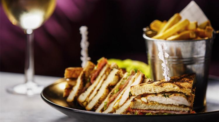 Mercure Hull Grange Park Hotel Restaurant