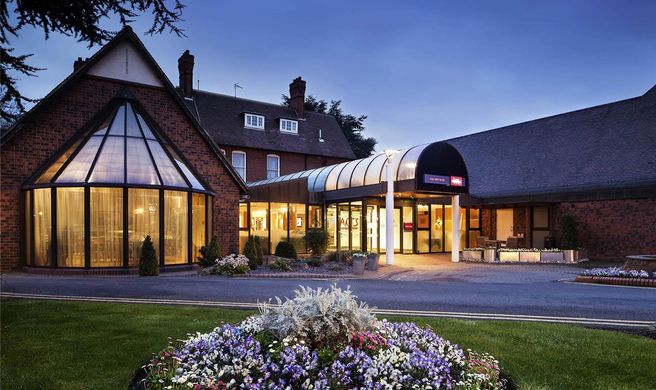 Mercure Hull Grange Park Hotel Exterior