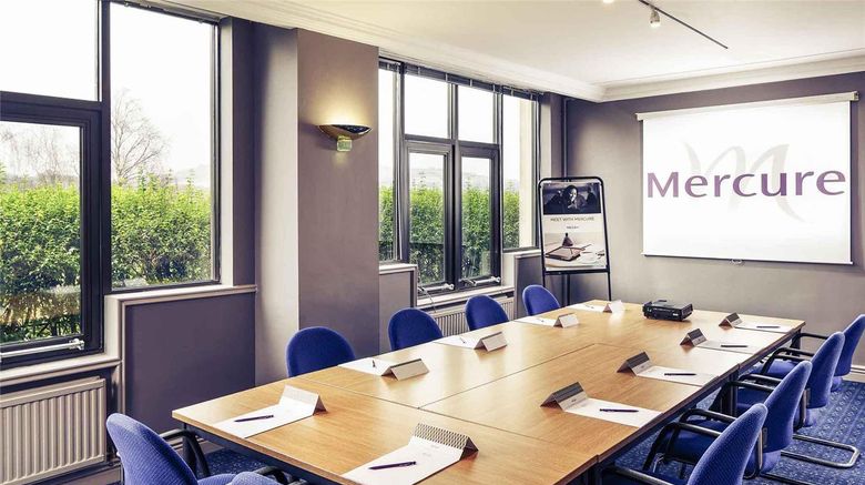 <b>Mercure Bradford, Bankfield Hotel Meeting</b>. Images powered by <a href="https://iceportal.shijigroup.com/" title="IcePortal" target="_blank">IcePortal</a>.