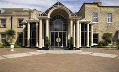 Mercure York Fairfield Manor Hotel