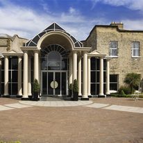 Mercure York Fairfield Manor Hotel