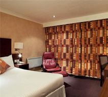 Mercure Livingston Hotel Exterior