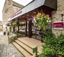 Mercure Perth Hotel Exterior