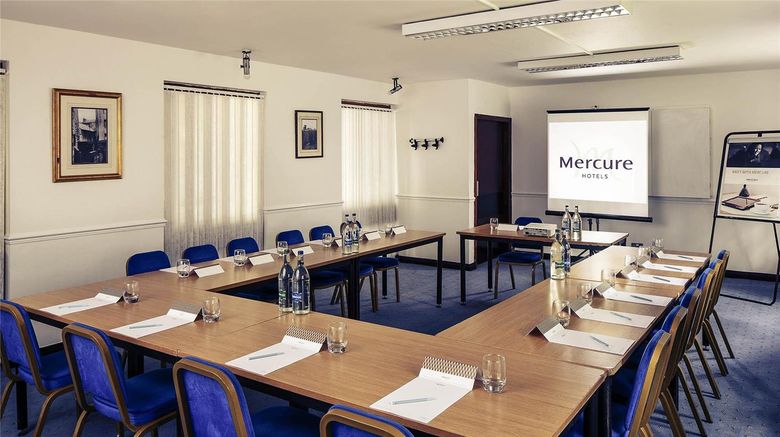<b>Mercure Perth Hotel Meeting</b>. Images powered by <a href="https://iceportal.shijigroup.com/" title="IcePortal" target="_blank">IcePortal</a>.