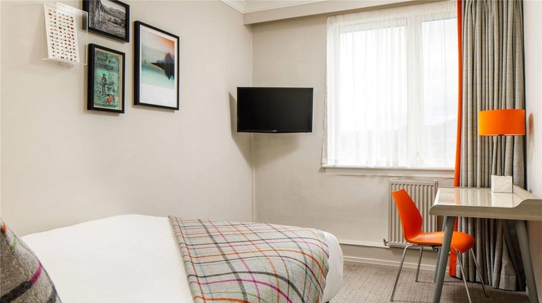<b>Mercure Inverness Hotel Room</b>. Images powered by <a href="https://iceportal.shijigroup.com/" title="IcePortal" target="_blank">IcePortal</a>.