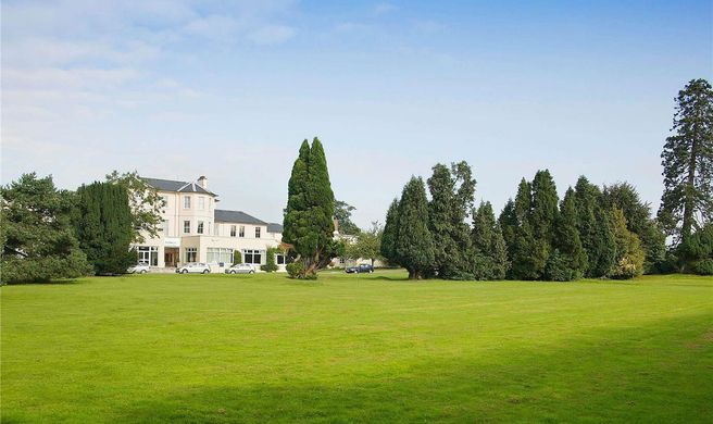 Mercure Maidstone Hotel Exterior