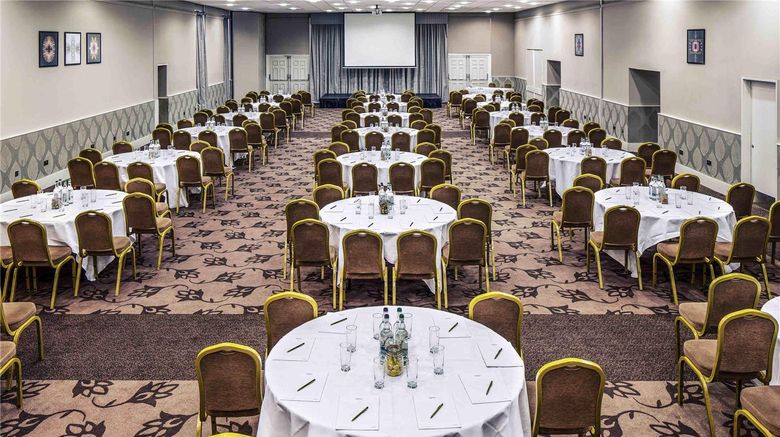 <b>Mercure Maidstone Hotel Meeting</b>. Images powered by <a href="https://iceportal.shijigroup.com/" title="IcePortal" target="_blank">IcePortal</a>.
