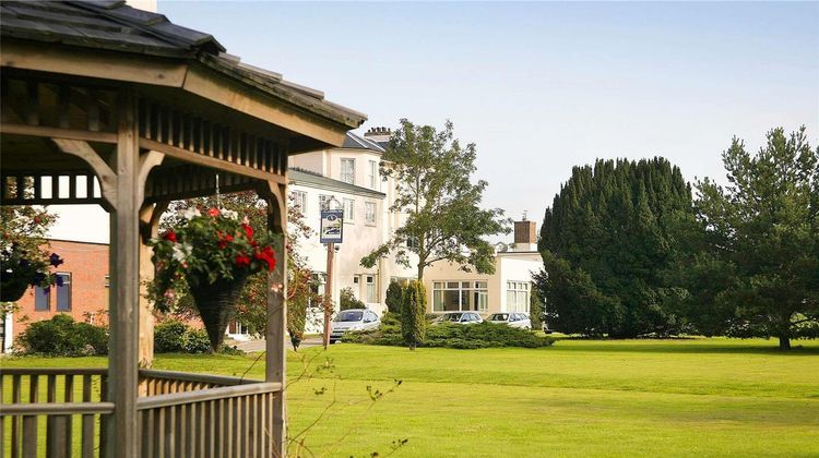 Mercure Maidstone Hotel Exterior