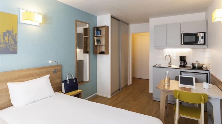 Adagio Access La Defense Place Charras Exterior. Images powered by <a href="https://iceportal.shijigroup.com" target="_blank" rel="noopener">Ice Portal</a>.