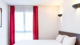 Adagio Access La Defense Place Charras Room