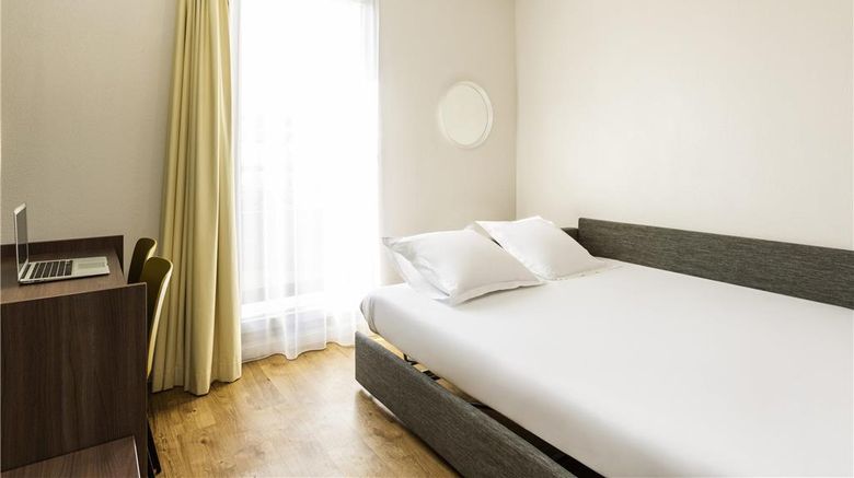 <b>Adagio Access Carrieres Poissy Room</b>. Images powered by <a href="https://iceportal.shijigroup.com/" title="IcePortal" target="_blank">IcePortal</a>.