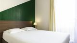 <b>Adagio Access Carrieres Poissy Room</b>. Images powered by <a href="https://iceportal.shijigroup.com/" title="IcePortal" target="_blank">IcePortal</a>.
