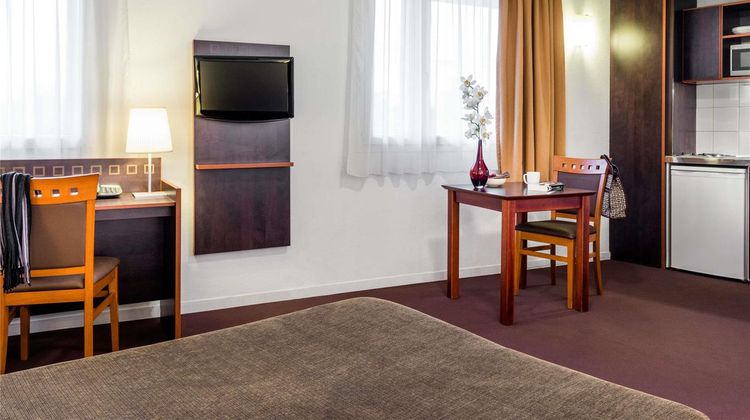 Adagio Access Paris Porte de Charenton Room