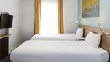 Adagio Access Clamart Room