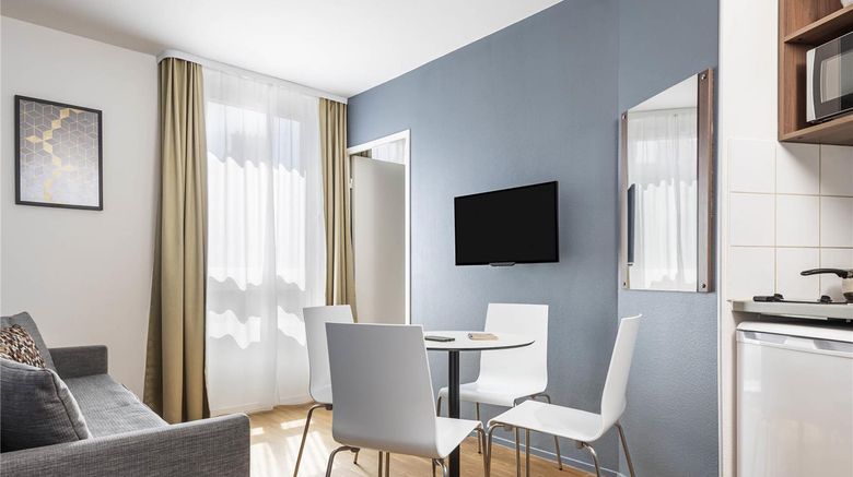 <b>Adagio Access Paris Quai d'Ivry Room</b>. Images powered by <a href="https://iceportal.shijigroup.com/" title="IcePortal" target="_blank">IcePortal</a>.