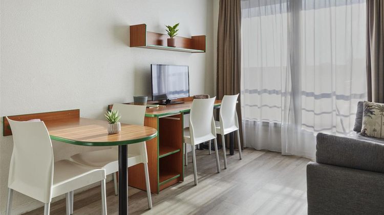 Adagio Access Bordeaux Rodesse Room
