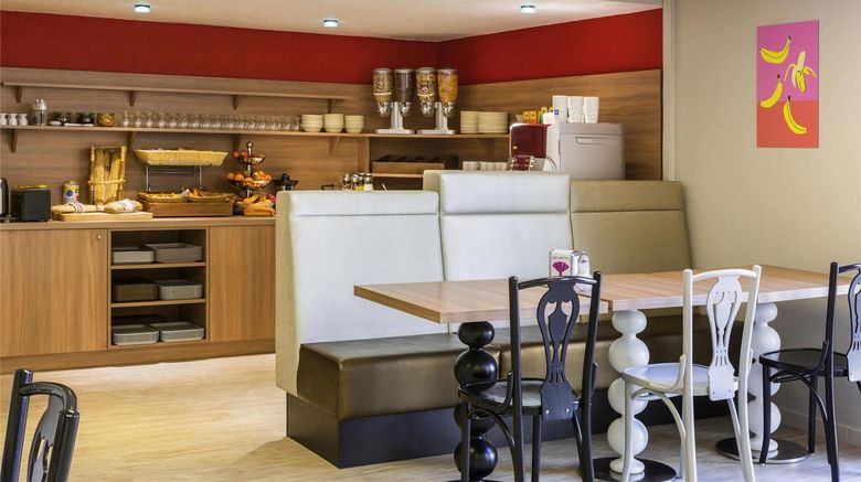 <b>Adagio Access Rennes Saint-Martin Restaurant</b>. Images powered by <a href="https://iceportal.shijigroup.com/" title="IcePortal" target="_blank">IcePortal</a>.