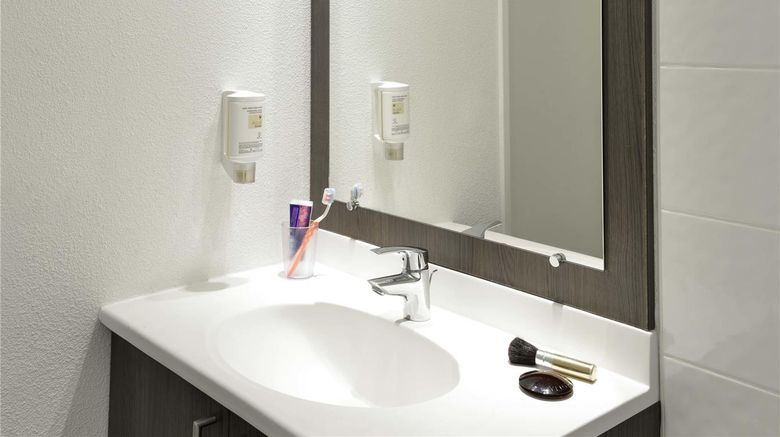 <b>Adagio Access Toulouse Saint-Cyprien Room</b>. Images powered by <a href="https://iceportal.shijigroup.com/" title="IcePortal" target="_blank">IcePortal</a>.
