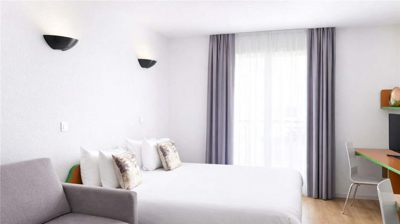 <b>Adagio Access Maisons Alfort Room</b>. Images powered by <a href="https://iceportal.shijigroup.com/" title="IcePortal" target="_blank">IcePortal</a>.