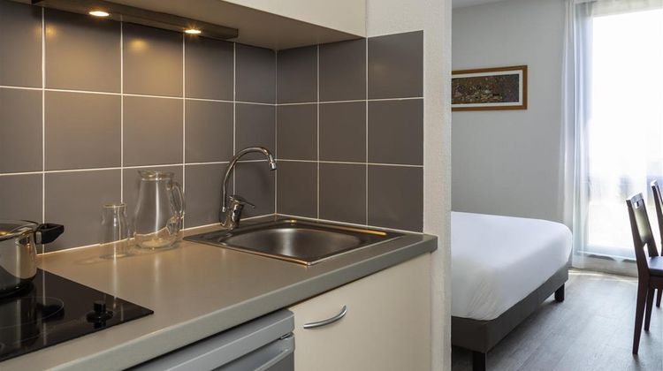 Adagio Access Avignon Room