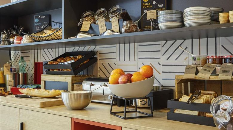 <b>Adagio Access Avignon Restaurant</b>. Images powered by <a href="https://iceportal.shijigroup.com/" title="IcePortal" target="_blank">IcePortal</a>.