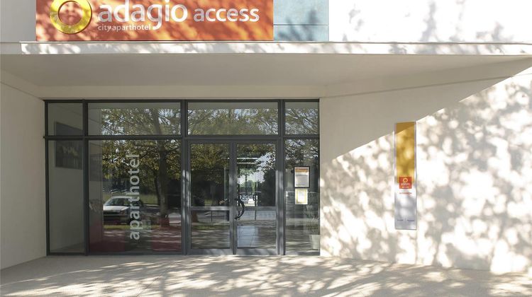 Adagio Access Avignon Exterior