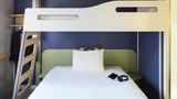 Ibis Budget Zurich Airport Room