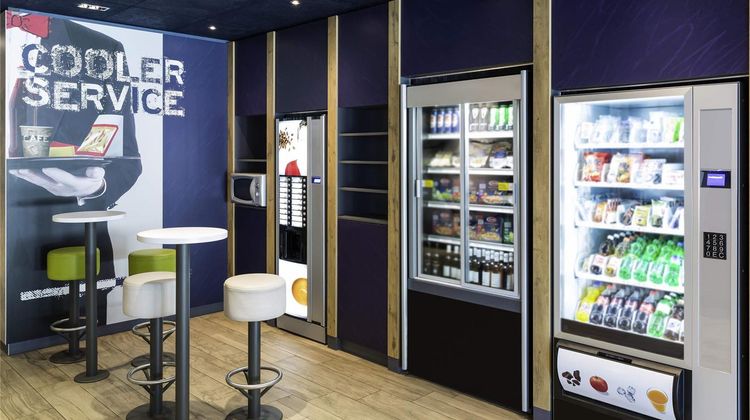 Ibis Budget Zurich Airport Exterior