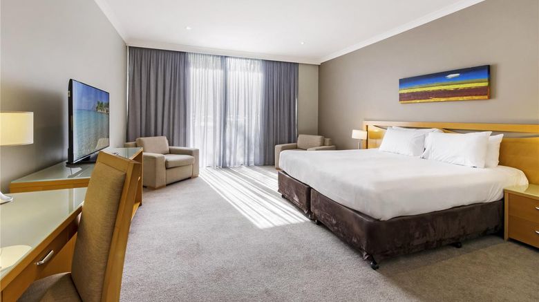 <b>Mercure Kooindah Waters Central Coast Room</b>. Images powered by <a href="https://iceportal.shijigroup.com/" title="IcePortal" target="_blank">IcePortal</a>.