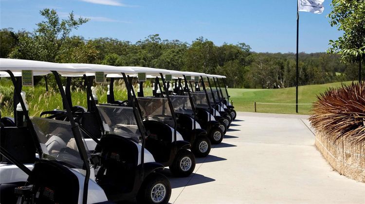 Mercure Kooindah Waters Central Coast Golf