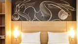 Ibis Edinburgh Centre South Bridge Room