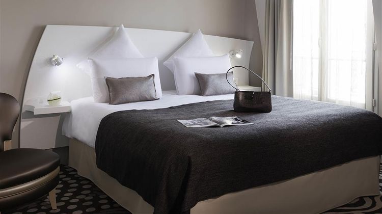 Mercure Paris Levallois Perret Hotel Room