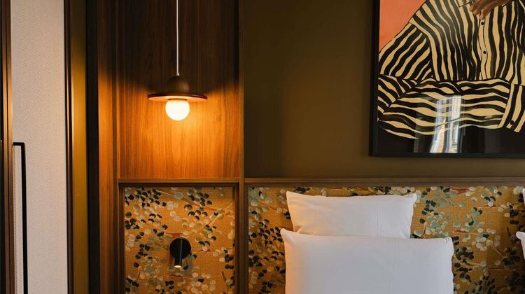 Mercure Paris Levallois Perret Hotel Exterior