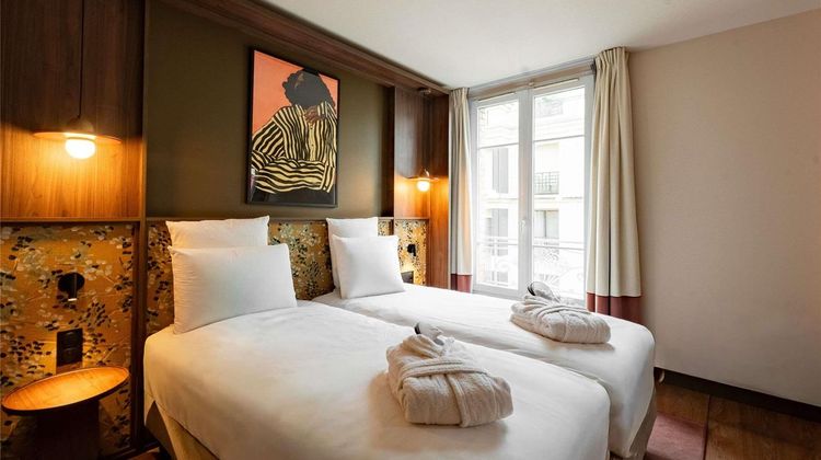 Mercure Paris Levallois Perret Hotel Room