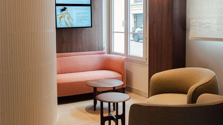 Mercure Paris Levallois Perret Hotel Exterior