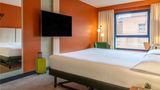 Ibis Styles Zaragoza Centro Room