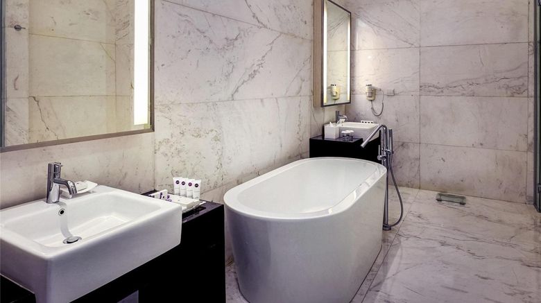 <b>Grand Mercure Jakarta Harmoni Suite</b>. Images powered by <a href="https://iceportal.shijigroup.com/" title="IcePortal" target="_blank">IcePortal</a>.