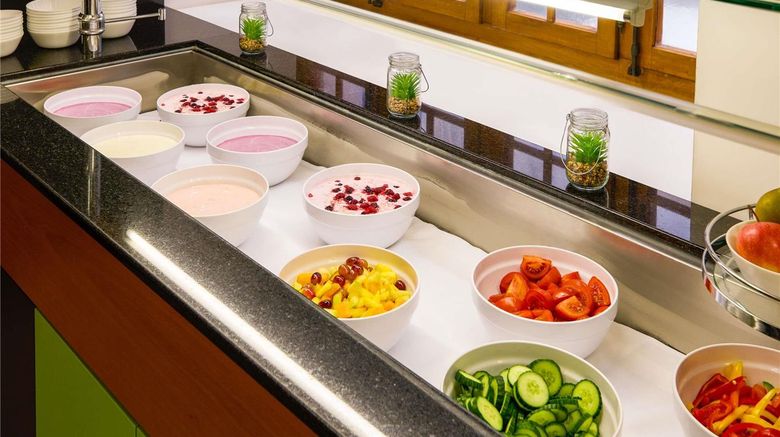 <b>Ibis Styles Luzern City Restaurant</b>. Images powered by <a href="https://iceportal.shijigroup.com/" title="IcePortal" target="_blank">IcePortal</a>.