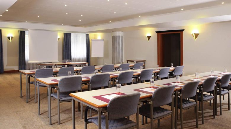 <b>Ibis Styles Luzern City Meeting</b>. Images powered by <a href="https://iceportal.shijigroup.com/" title="IcePortal" target="_blank">IcePortal</a>.