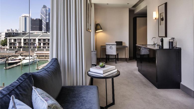 <b>Sofitel Auckland Viaduct Harbour Suite</b>. Images powered by <a href="https://iceportal.shijigroup.com/" title="IcePortal" target="_blank">IcePortal</a>.