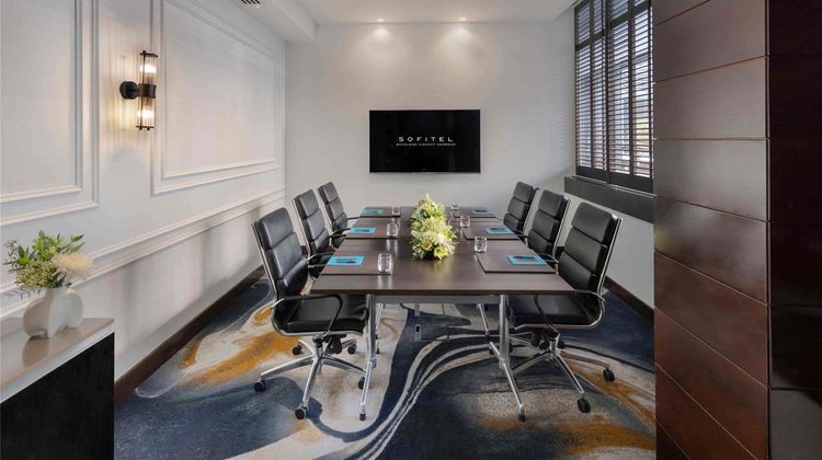 Sofitel Auckland Viaduct Harbour Meeting