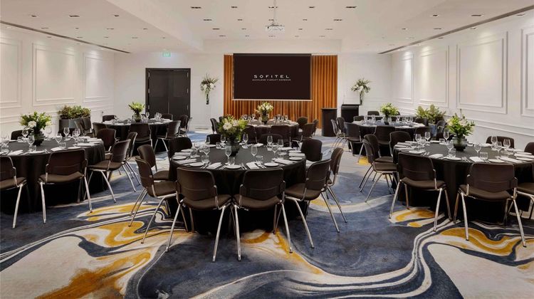 Sofitel Auckland Viaduct Harbour Meeting