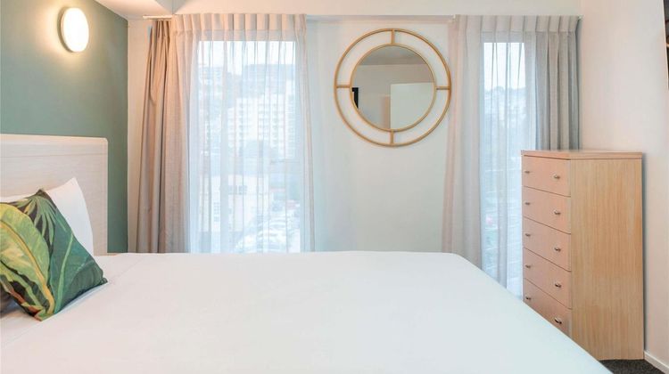 Mantra Central Wellington Room