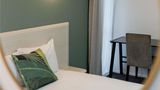Mantra Central Wellington Room