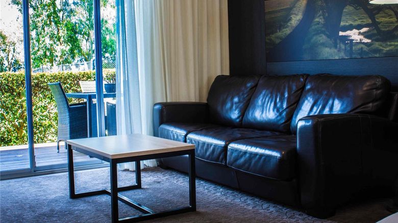 <b>Mercure Resort Gerringong Room</b>. Images powered by <a href="https://iceportal.shijigroup.com/" title="IcePortal" target="_blank">IcePortal</a>.