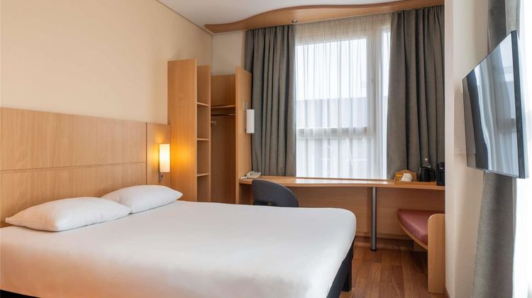 Ibis Kaunas Centre Hotel Room