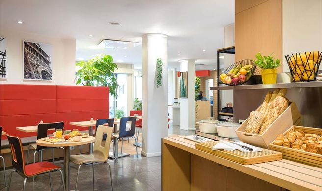 Ibis Paris Bastille Rue de Reuilly Exterior