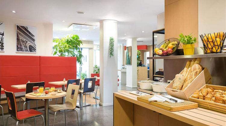 Ibis Paris Bastille Rue de Reuilly Exterior