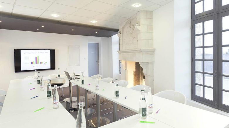 <b>Ibis Styles de Vannes Gare Centre Meeting</b>. Images powered by <a href="https://iceportal.shijigroup.com/" title="IcePortal" target="_blank">IcePortal</a>.